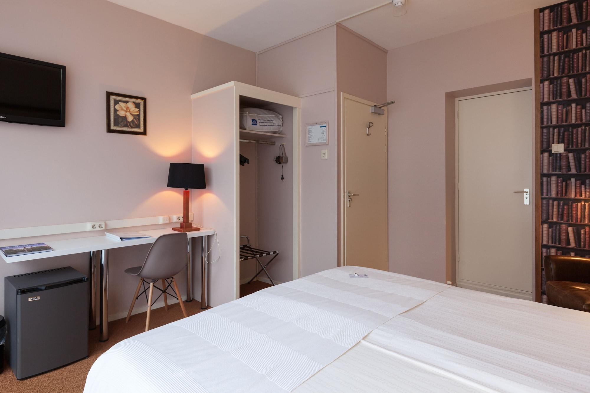 Western Hotel 3*