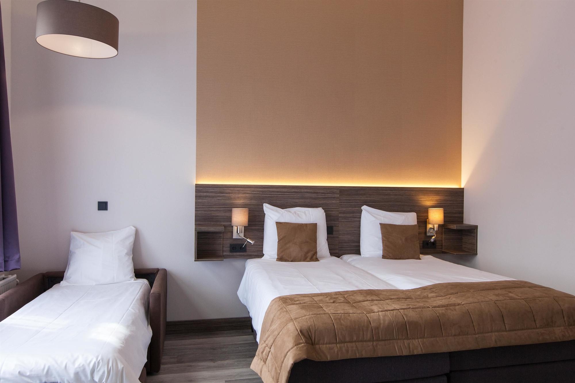 Hotel Western