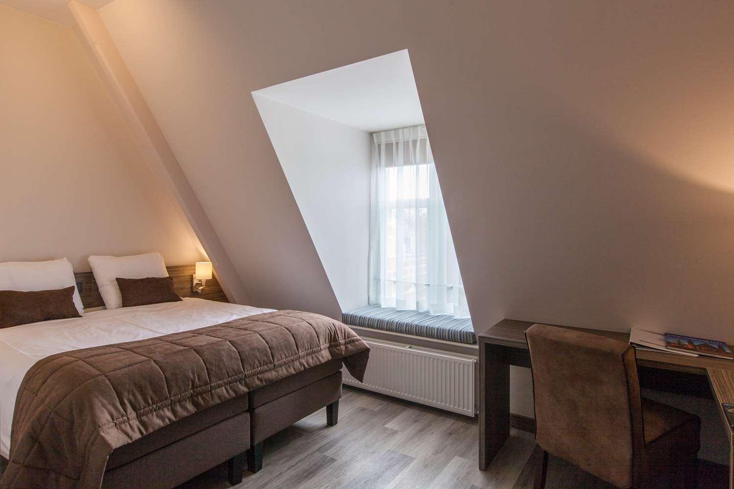 Western Hotel 3*