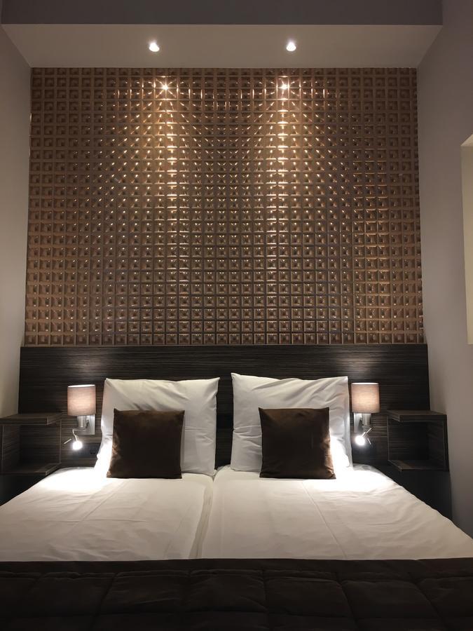 Western Hotel 3*